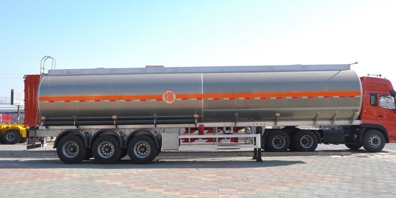 Stainless Steel Tanker Semi Trailer