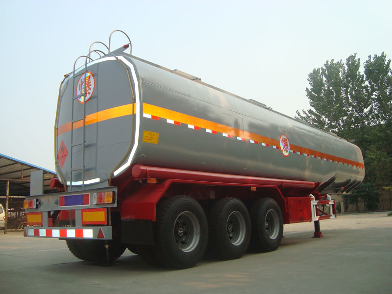 8000 Gallon Fuel Tanker Trailer for Sale