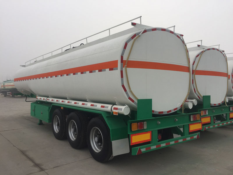 3 Axles 35000 Liters Fuel Tanker Trailer for Sale